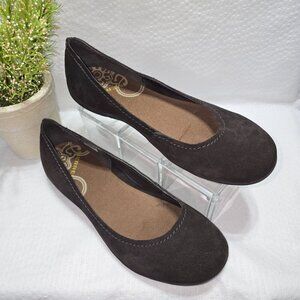 MERRELL AVESSO EXPRESSO WOMENS SUEDE SLIP ON BALLET FLAT SIZE 10 EUC